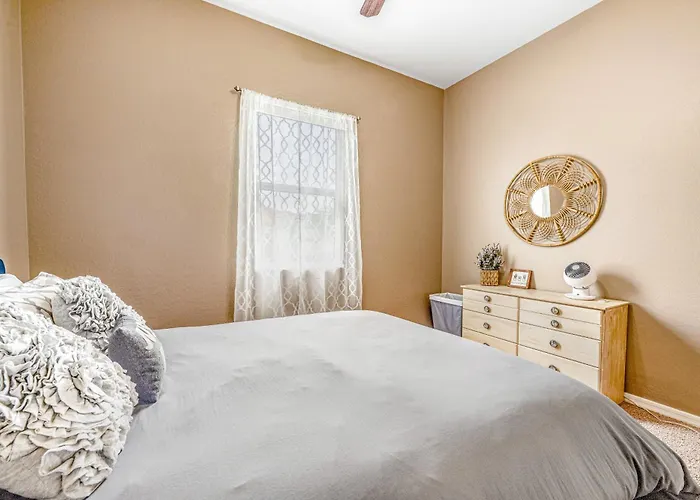 Holiday home Oasis At South Mountain *